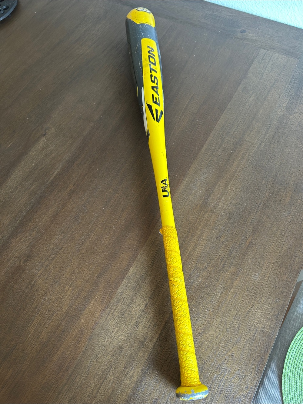 Easton beast Yellow and Black Youth Baseball Bat